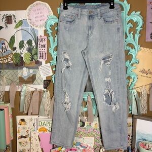 Wild Fable High Rise Mom Jeans Sz.0 Light Wash Grunge Punk Distressed Destroyed